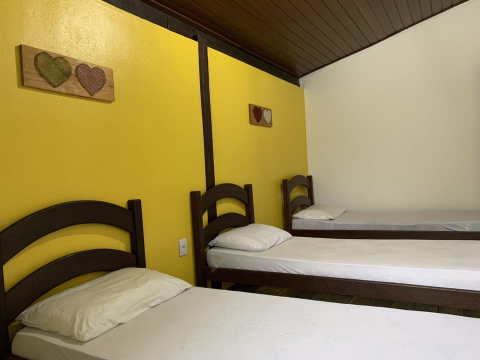 Townhome | 4 bedrooms, free WiFi