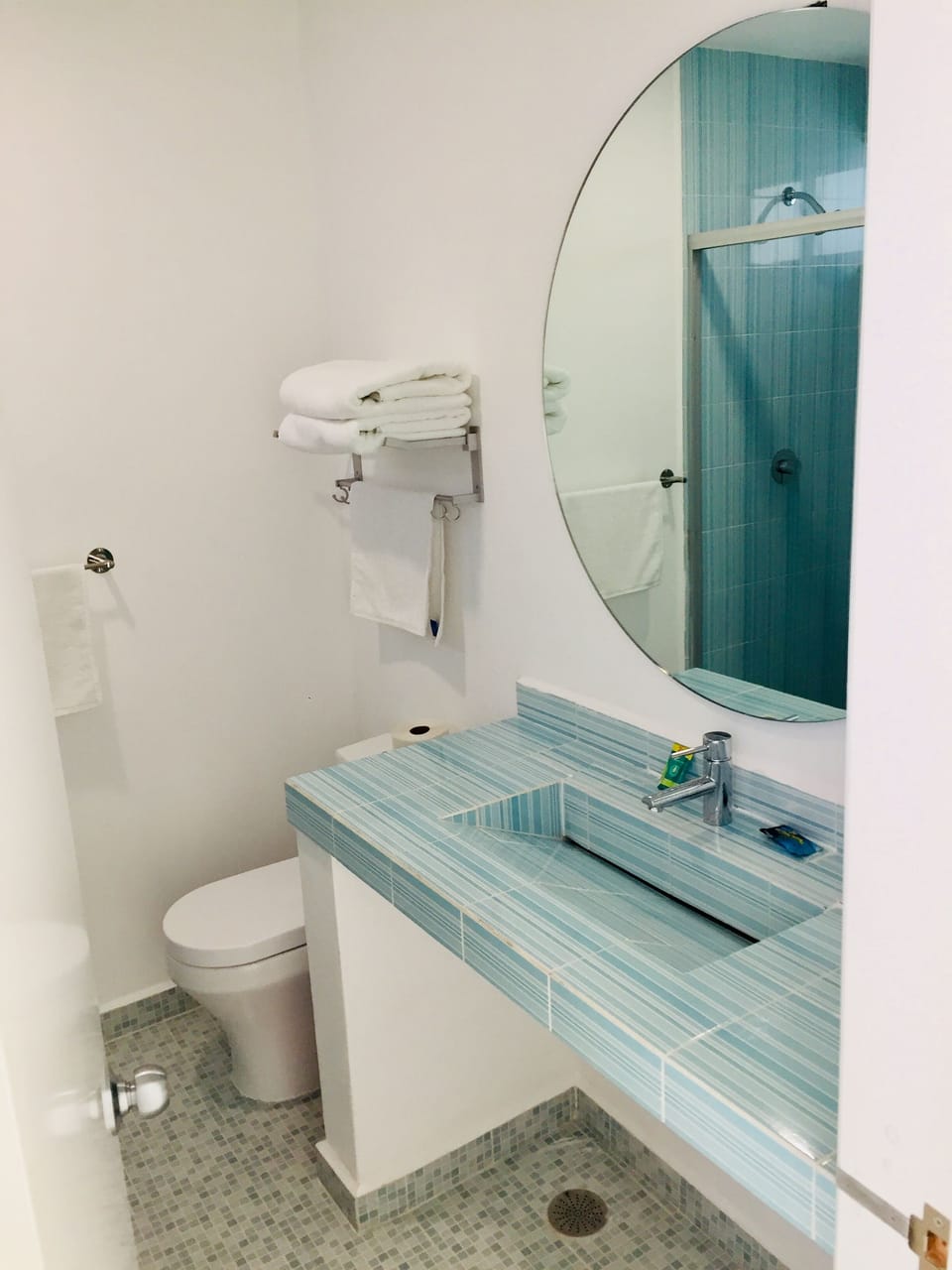 Shower, free toiletries, towels, soap