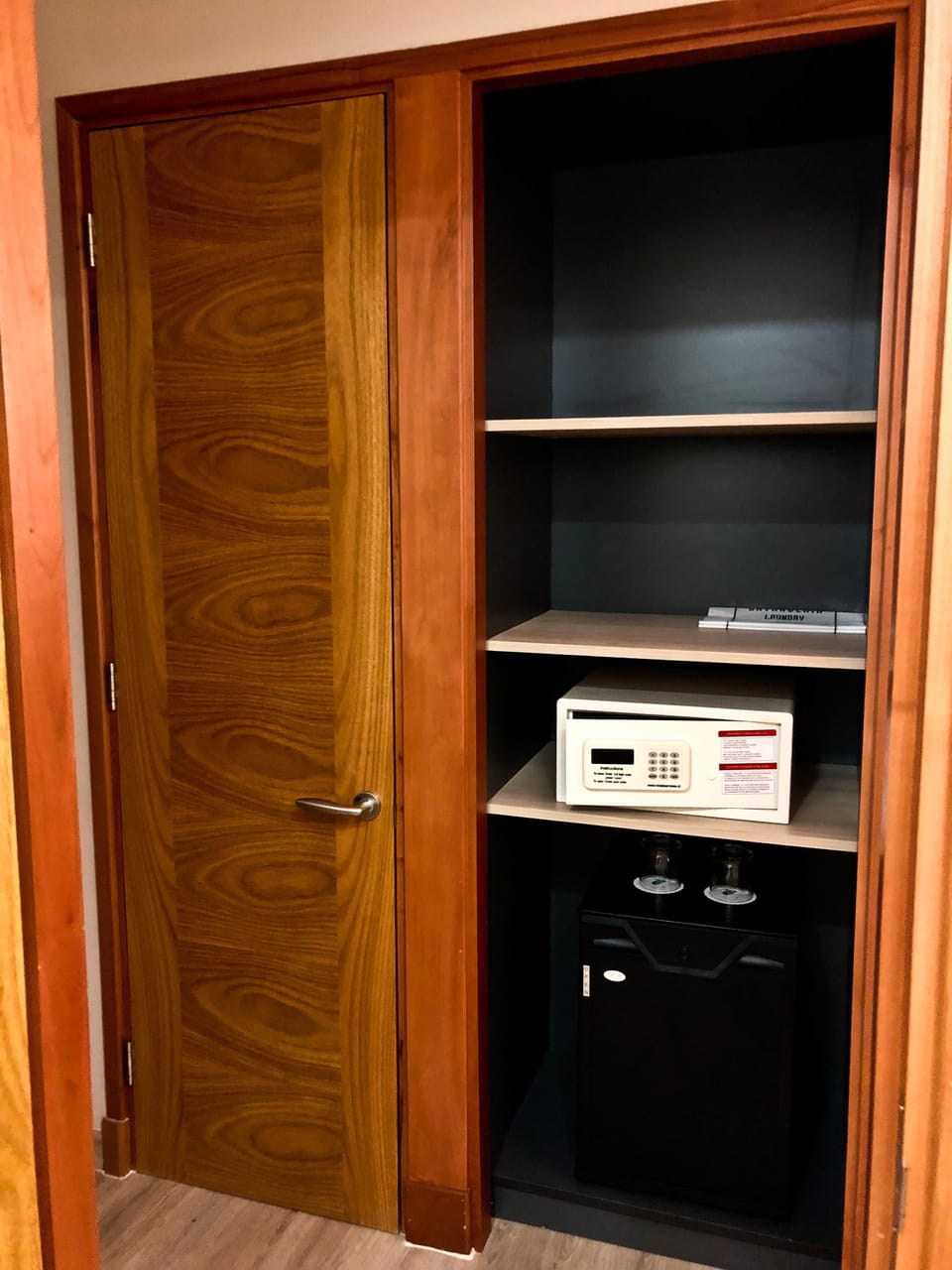 Minibar
