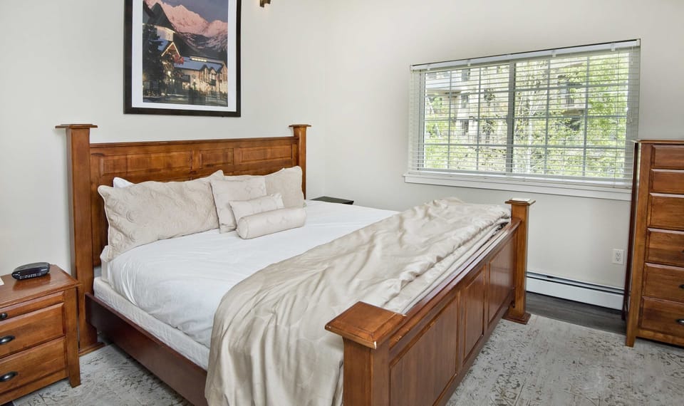 Condo, 3 Bedrooms | 3 bedrooms, iron/ironing board, free WiFi, bed sheets