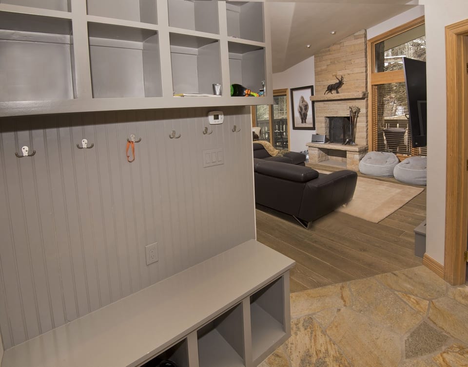 Condo, 4 Bedrooms | Interior
