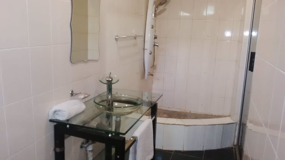 Standard Room, 1 Bedroom | Desk, laptop workspace, soundproofing, free WiFi