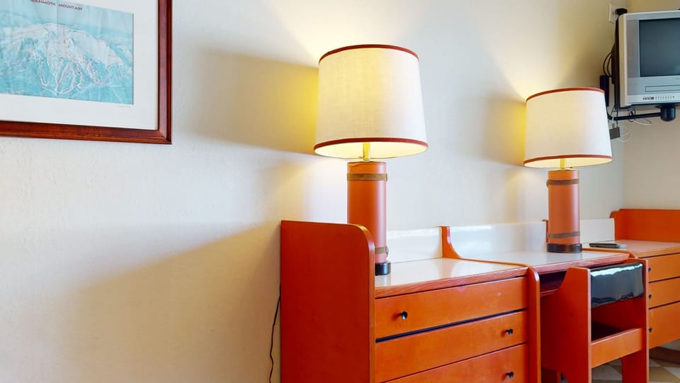 Condo, 4 Bedrooms | Interior