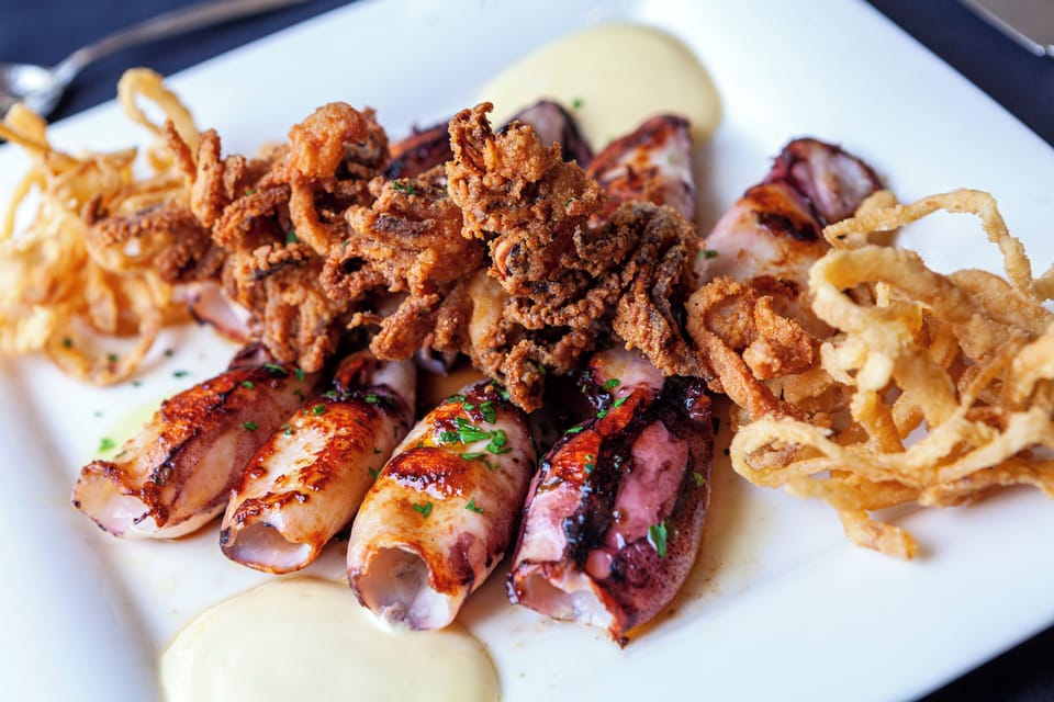 2 restaurants, breakfast, lunch, dinner served; local cuisine