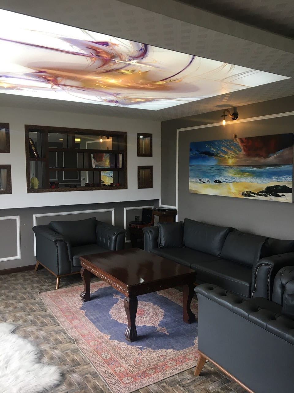 Exclusive Room | Living area | LED TV