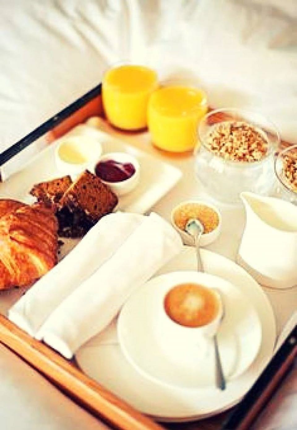 Free daily full breakfast