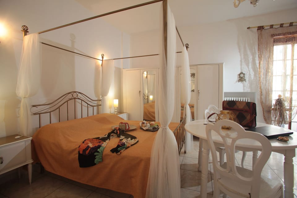 Grand Double or Twin Room, 1 King Bed | Free WiFi, bed sheets