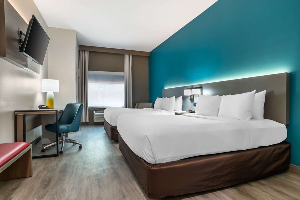 Standard Room, 2 Queen Beds, Non Smoking | Desk, iron/ironing board, cribs (free), rollaway beds (surcharge)