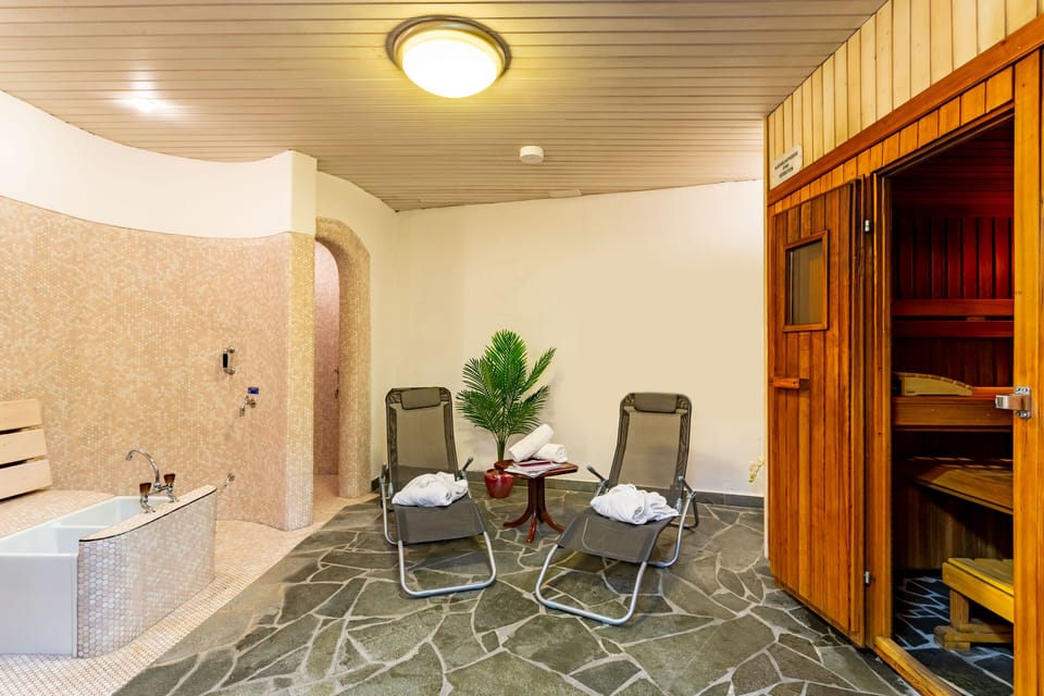 Theaterhotel & Suites Wien Hotel in Vienna