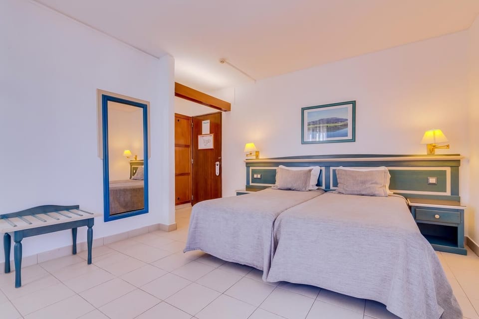 Double Room | Desk, WiFi, bed sheets