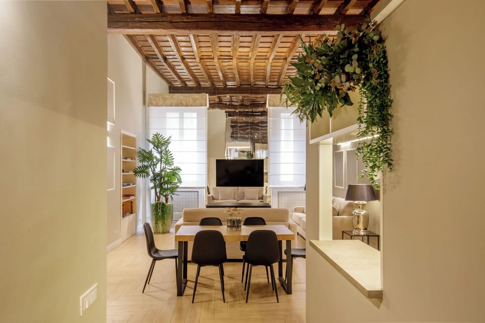 Premium Apartment with Sauna - Via di Ripetta 39 | Living area | Flat-screen TV