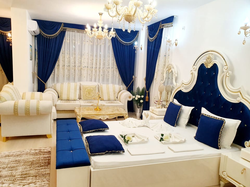 1 bedroom, in-room safe, iron/ironing board, free cribs/infant beds