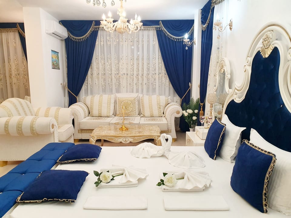 Exclusive Studio Suite, 1 Bedroom | 1 bedroom, in-room safe, iron/ironing board, free cribs/infant beds