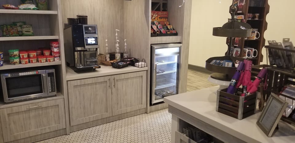 Snack bar
