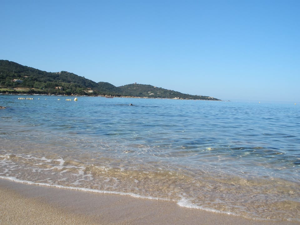 Private beach nearby, white sand