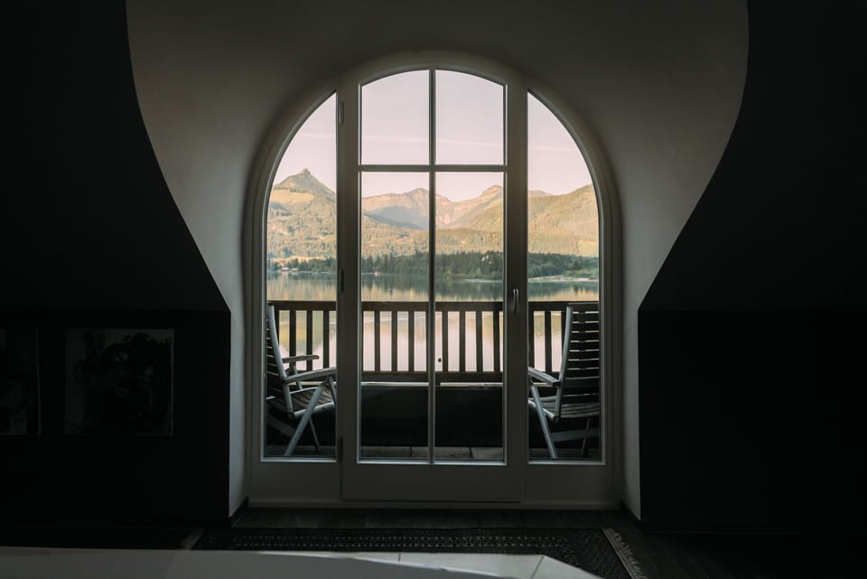 Panoramic Studio Suite, Lake View | Premium bedding, minibar, in-room safe, individually decorated