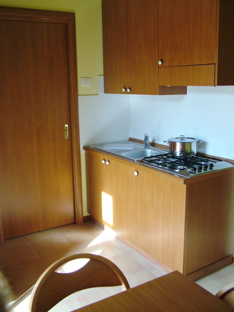 Basic Apartment, 1 Bedroom, Accessible, Ground Floor | Private kitchenette | Full-size fridge, stovetop, cookware/dishes/utensils