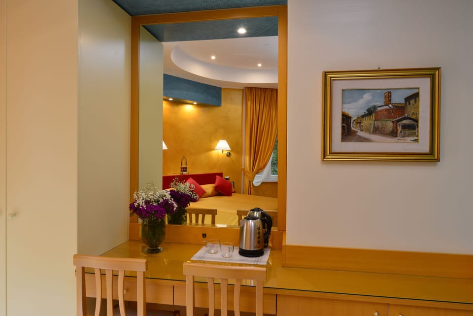 Deluxe Suite | Room amenity