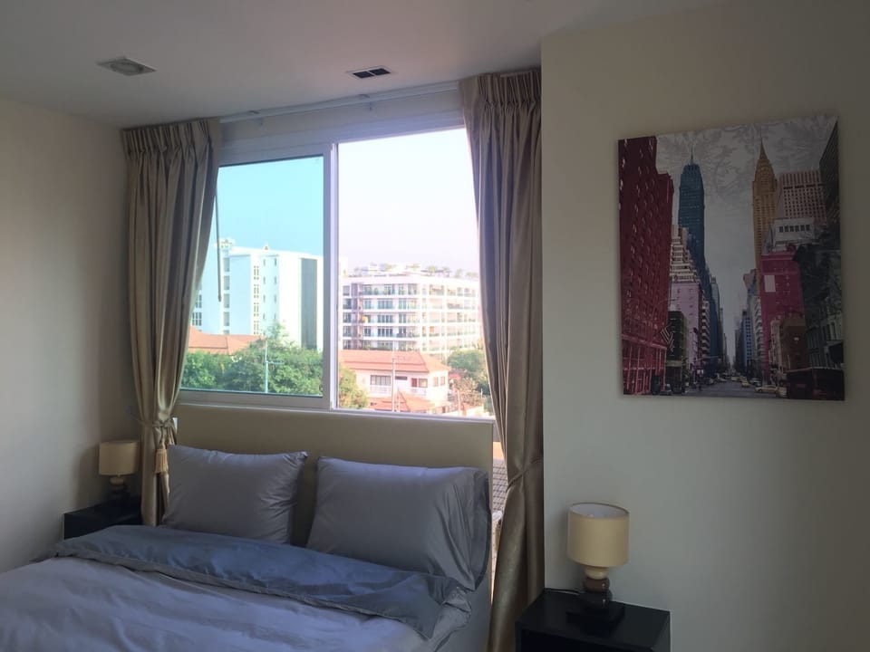 Art on the Hill Apartment in Pattaya City