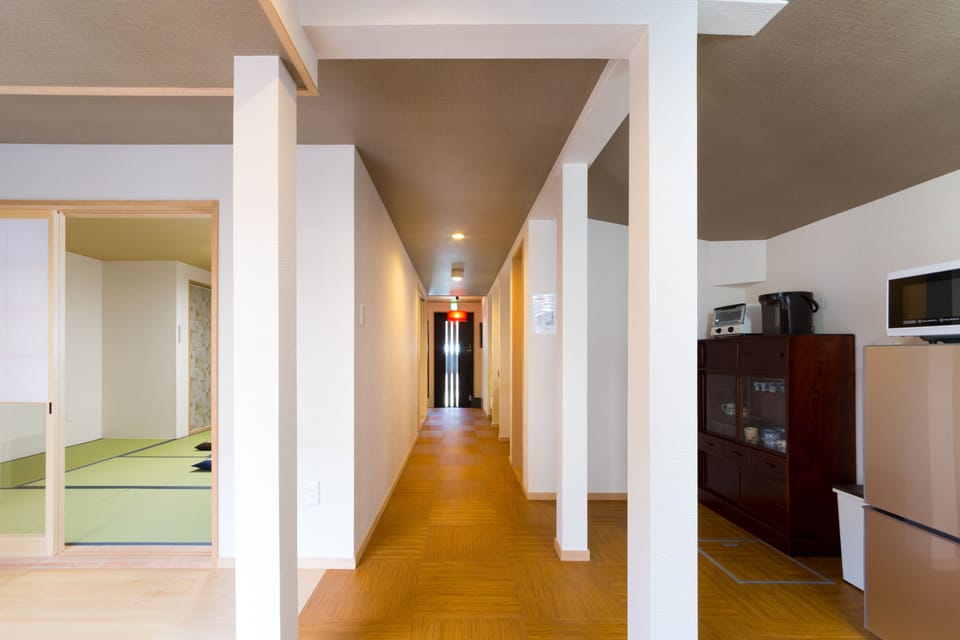 Family Room | Living area | Flat-screen TV