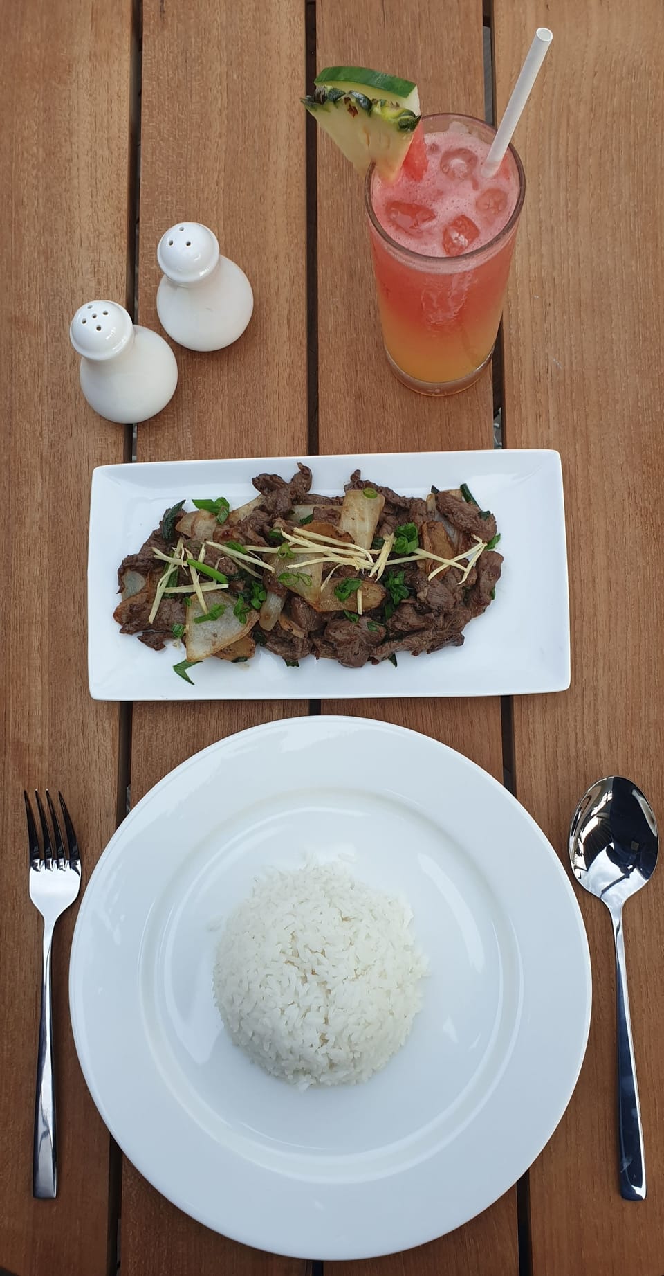 Daily cooked-to-order breakfast for a fee
