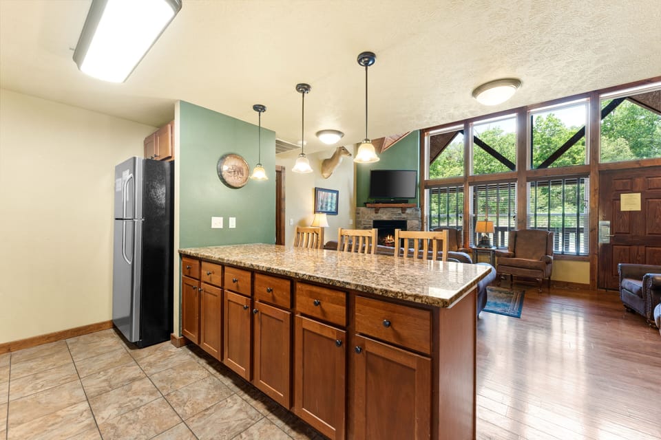 Cottage, 6 Bedrooms | Private kitchen | Coffee/tea maker, fridge, microwave, oven