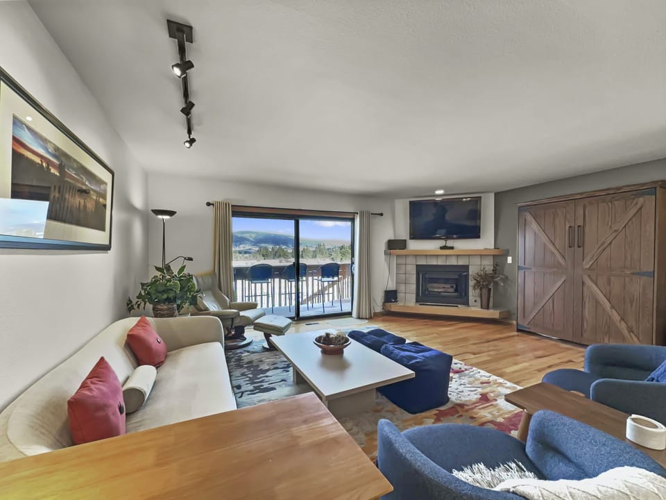 Townhome, 2 Bedrooms | Living area | TV