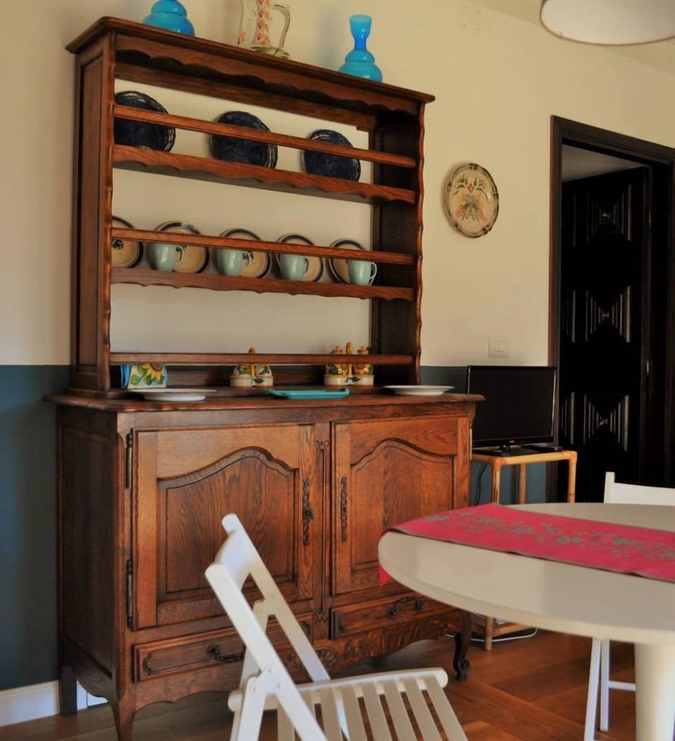 Apartment, 2 Bedrooms | In-room dining