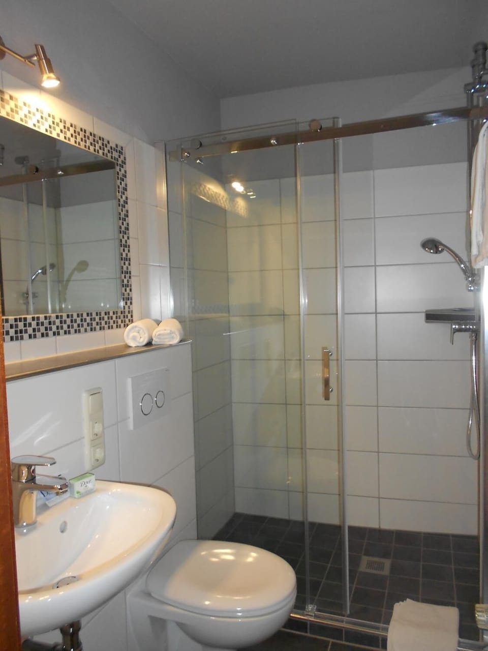 Shower, free toiletries, hair dryer, towels