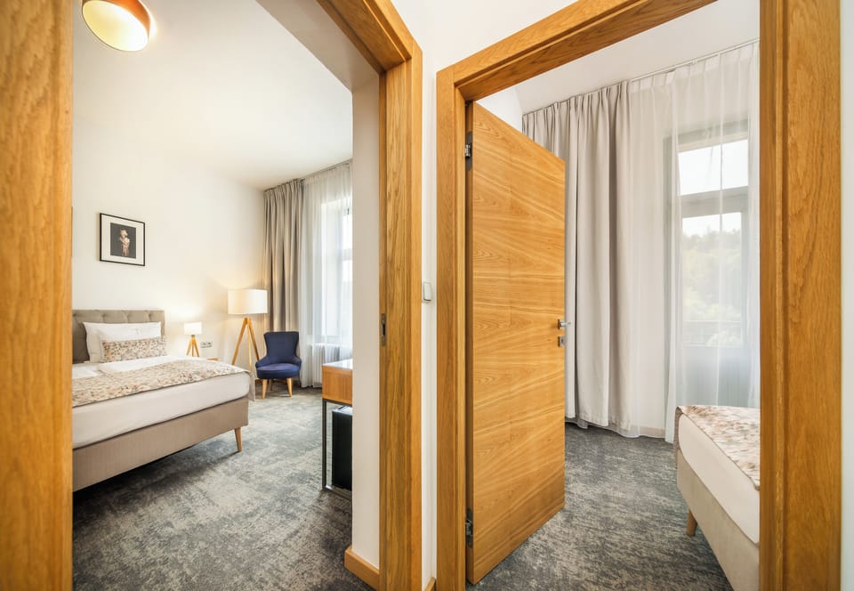 Suite, 2 Bedrooms, Terrace | 1 bedroom, cribs/infant beds, travel crib, free WiFi