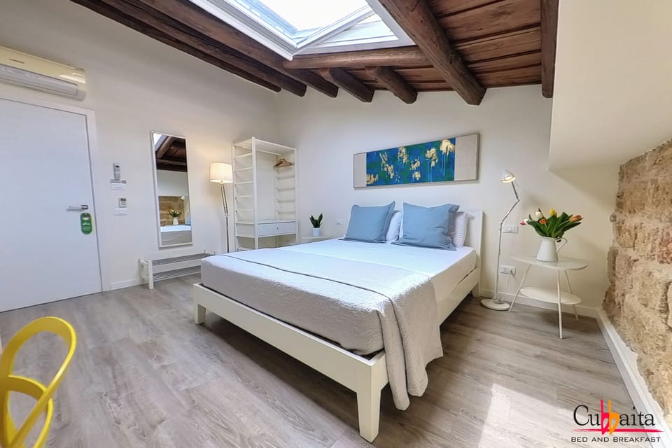 Deluxe Double Room | Desk, laptop workspace, soundproofing, free WiFi