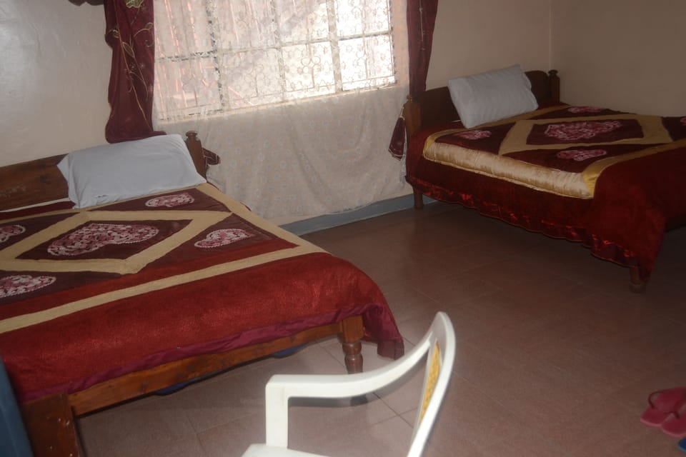 Twin Room, 2 Twin Beds | Desk, blackout drapes, iron/ironing board, bed sheets