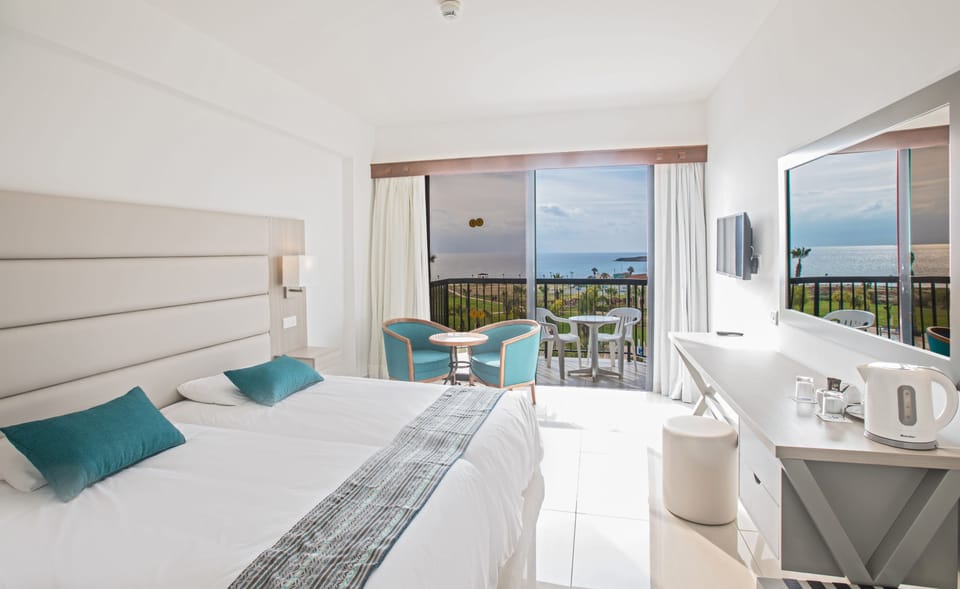 Standard Double or Twin Room, 1 Bedroom, Balcony, Sea View | In-room safe, desk, soundproofing, bed sheets
