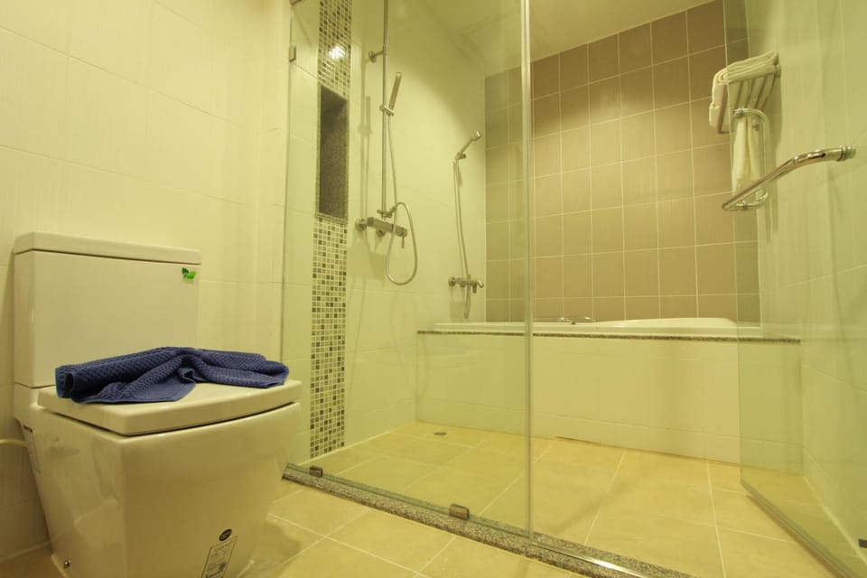 Free toiletries, slippers, towels
