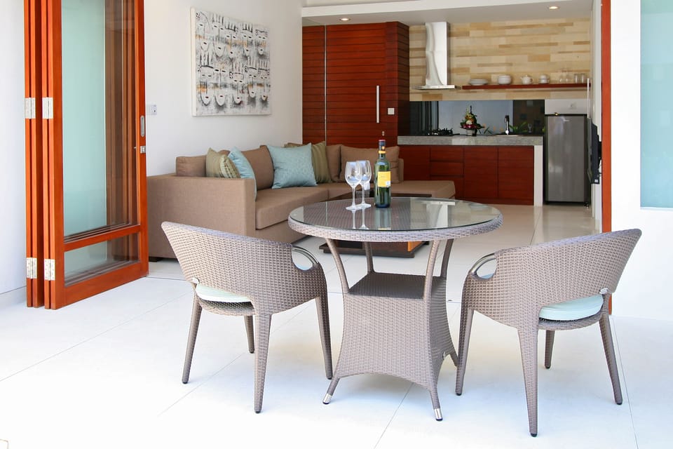 Premium Apartment, 1 Bedroom, Private Pool | Living area | 43-inch flat-screen TV with digital channels, LCD TV, Netflix