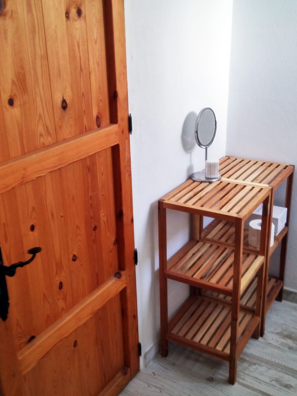 Higuera House, Sea View | Desk, iron/ironing board, free WiFi, bed sheets
