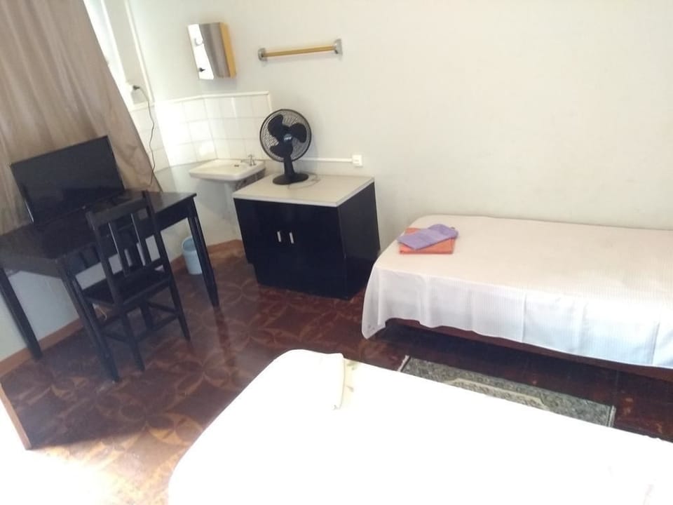 Desk, free WiFi, bed sheets