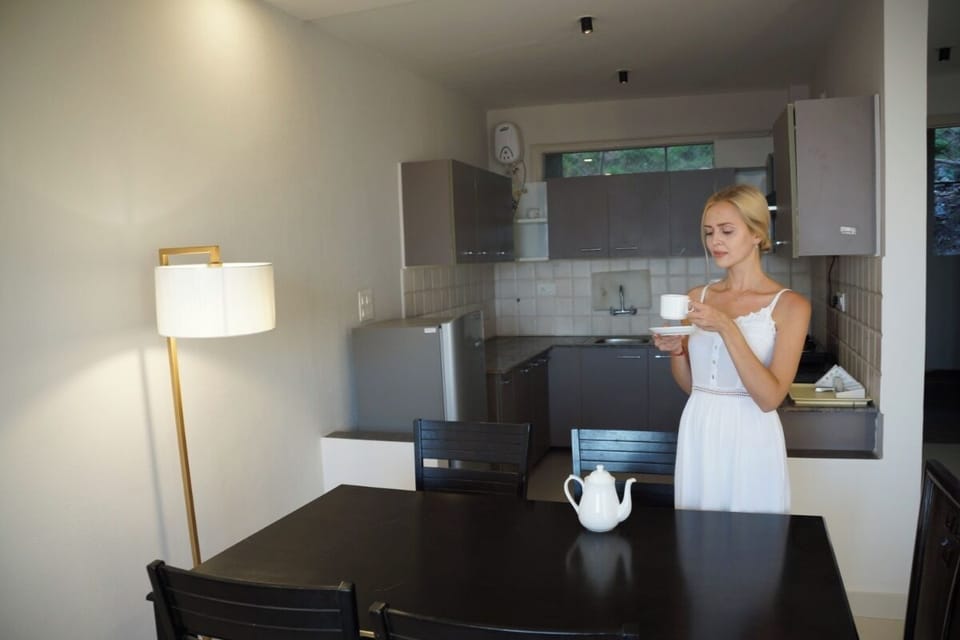 Basic Bungalow | Free WiFi
