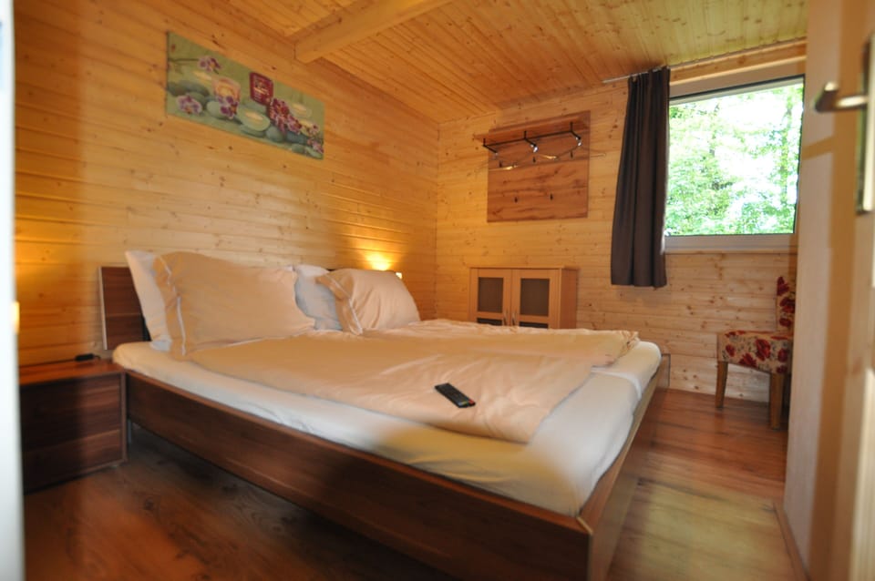 Appartement Pyramidenkogel | Hypo-allergenic bedding available, blackout drapes, soundproofing