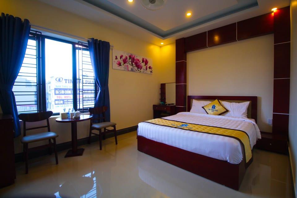 Double Room | 1 bedroom, minibar, desk, soundproofing