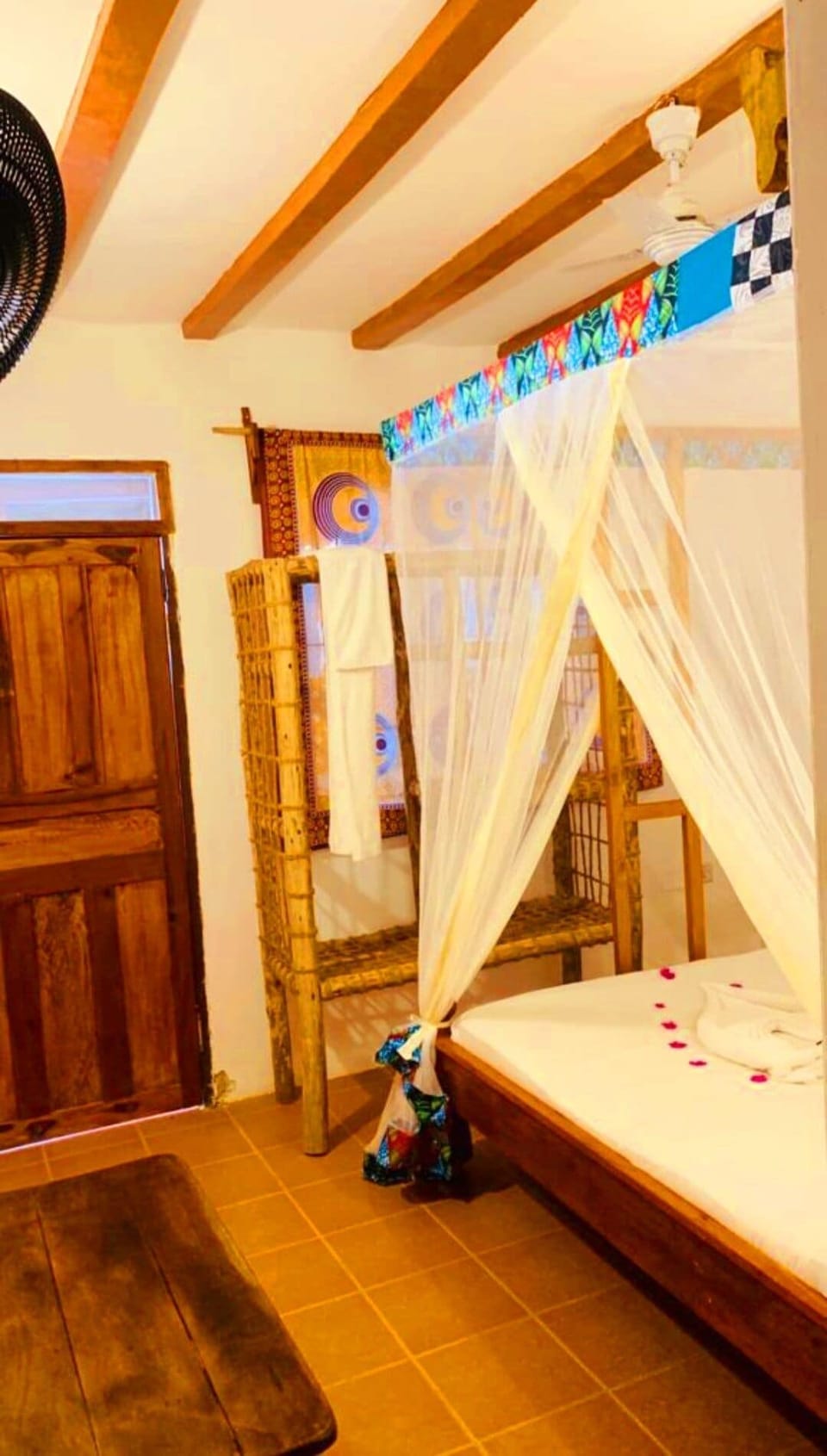 Deluxe Double Room, Garden View | 1 bedroom, premium bedding, in-room safe, individually decorated