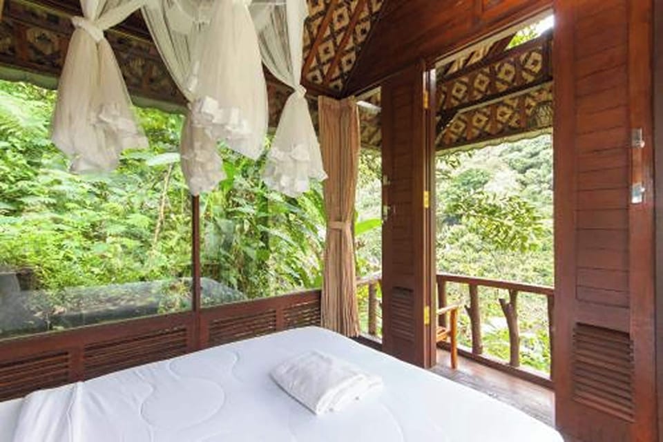1 bedroom, desk, free WiFi, bed sheets