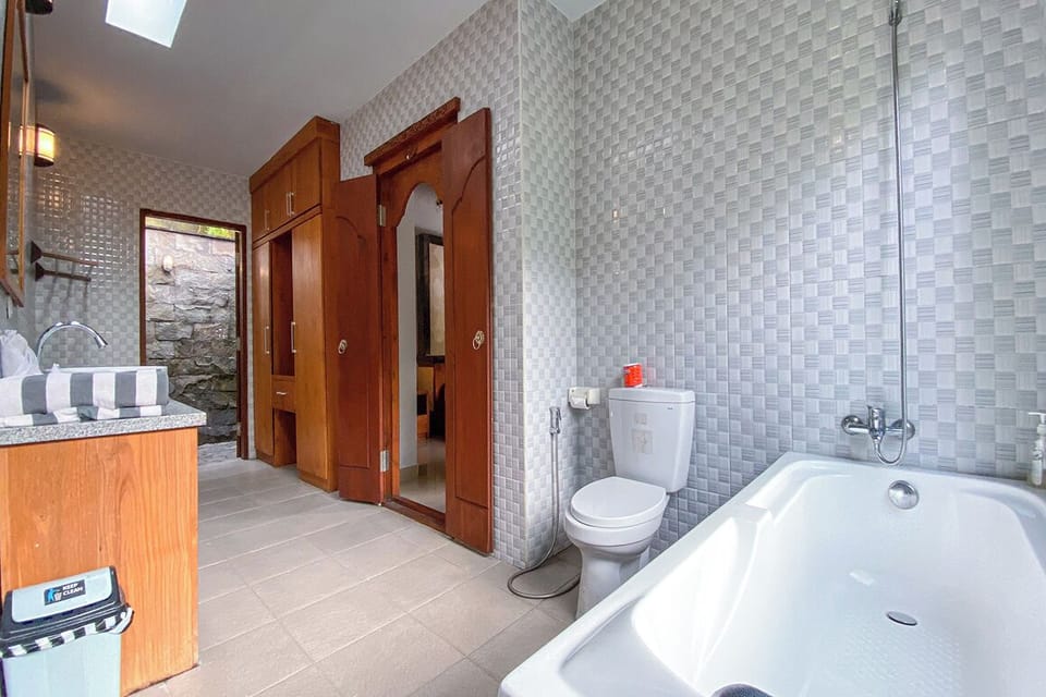 Villa, Private Pool | Bathroom | Free toiletries, hair dryer, towels