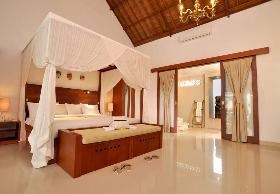 Villa | Minibar, in-room safe, desk