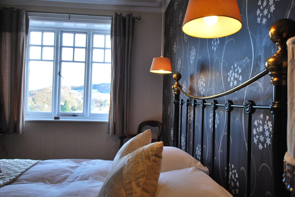 Double Room (Room3) | Free WiFi, bed sheets
