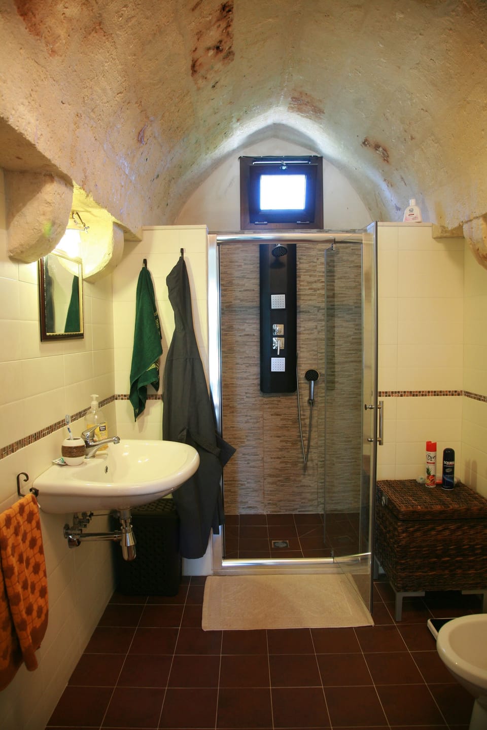 Apartment, Patio, Ground Floor | Bathroom | Shower, rainfall showerhead, free toiletries, hair dryer