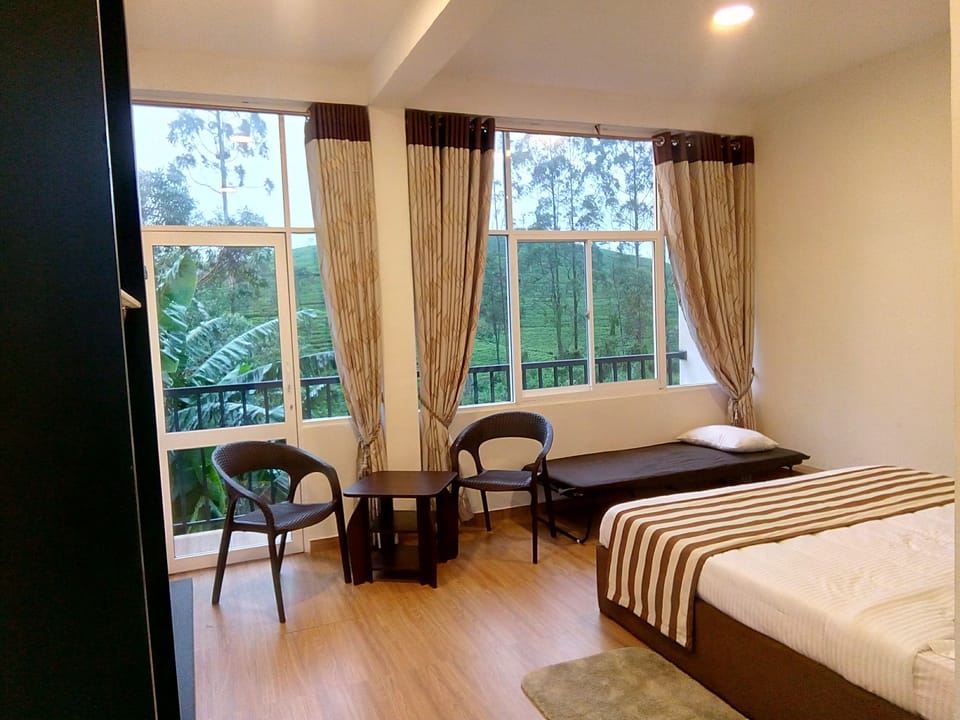 Deluxe Triple Room, Multiple Beds, Mountain View | 1 bedroom, premium bedding, desk, free WiFi