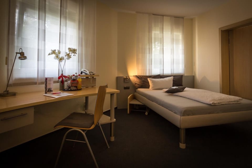 Desk, cribs (surcharge), rollaway beds (surcharge), WiFi (free)