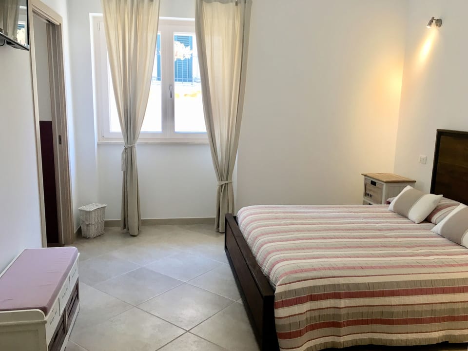 Double or Twin Room | Desk, free WiFi