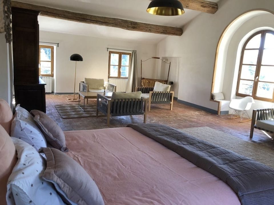 Luxury Quadruple Room (Cousines) | Living area